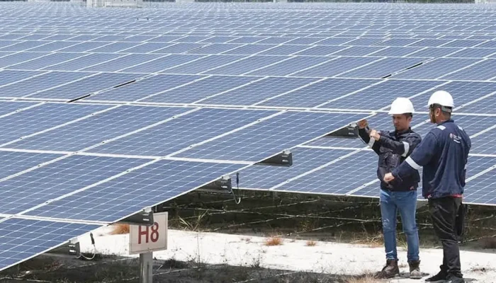 Daur Ulang Panel Surya Berpotensi Hasilkan Rp320 Triliun pada 2050